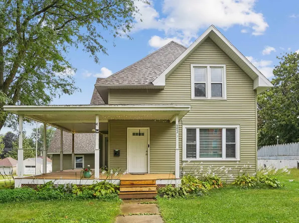 602 1st Ave NE, Oelwein, IA 50662