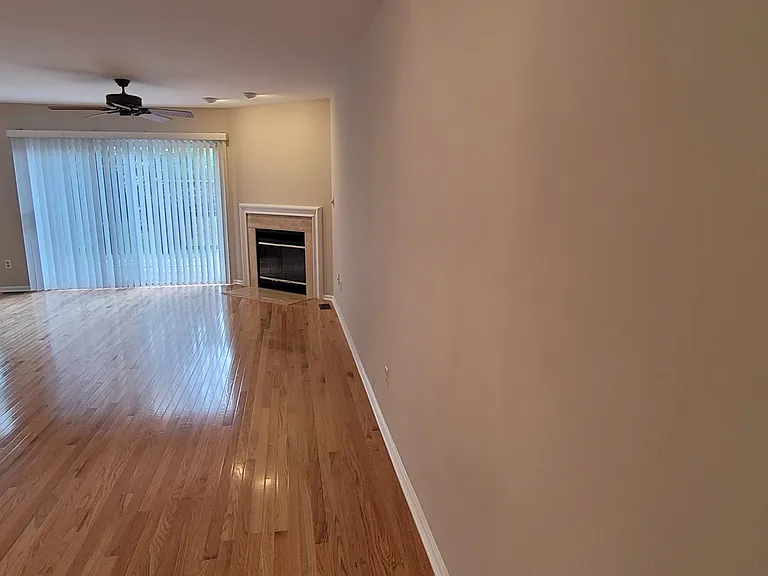 103 Castleton Rd — Photo 9