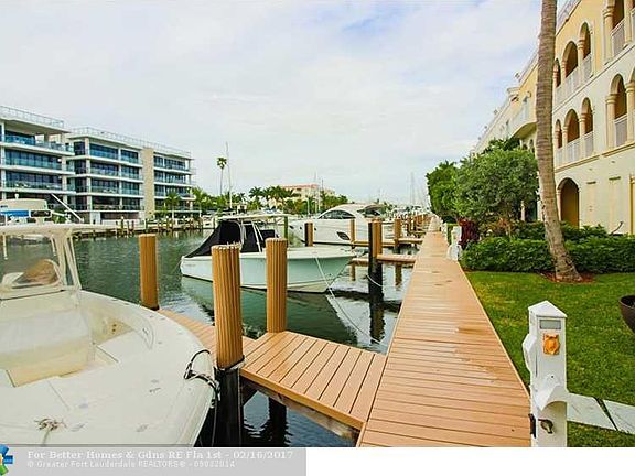 3rd image of 55 Isle Of Venice Dr