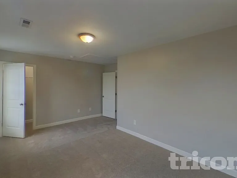 213 Dellwood Dr — Photo 13