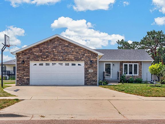 2nd image of 109 E Ponderosa Cir