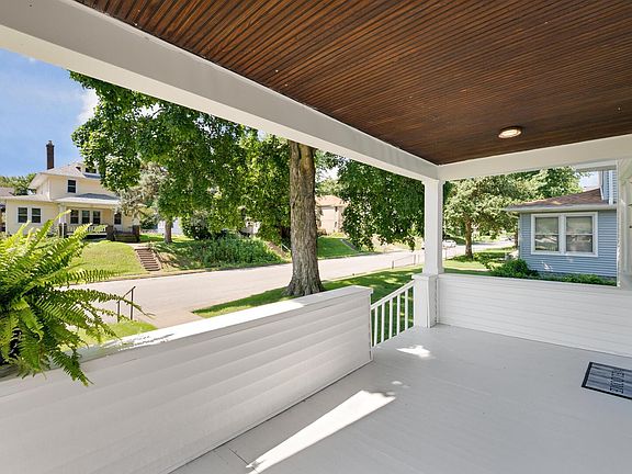 5th image of 1008 W 16th St