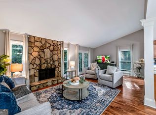 2660 Indian Lake Dr, Marietta, GA 30062