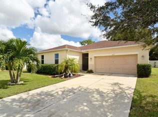 6423 4th St E, Bradenton, FL 34203