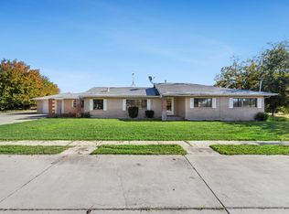 4666 N Zediker Ave, Sanger, CA 93657