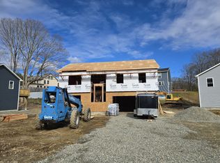 68 Otis St, Killingly, CT 06241