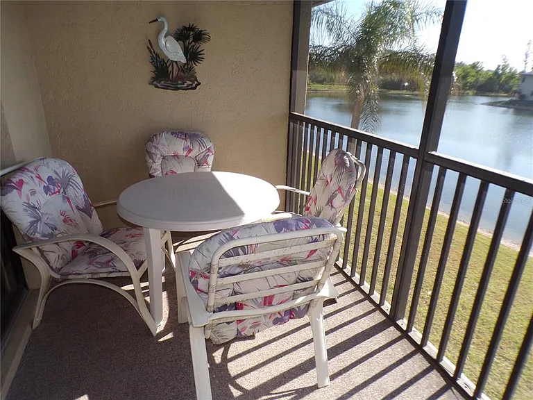 4016 Oakview Dr #J9 — Photo 17