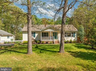 327 Blue Bell Ln, Strasburg, VA 22657