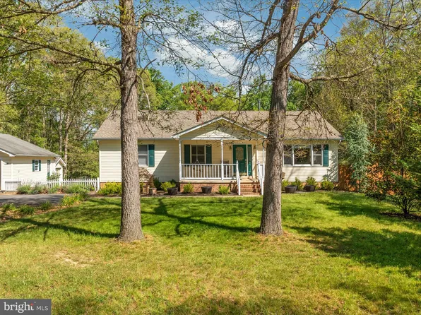 327 Blue Bell Ln, Strasburg, VA 22657