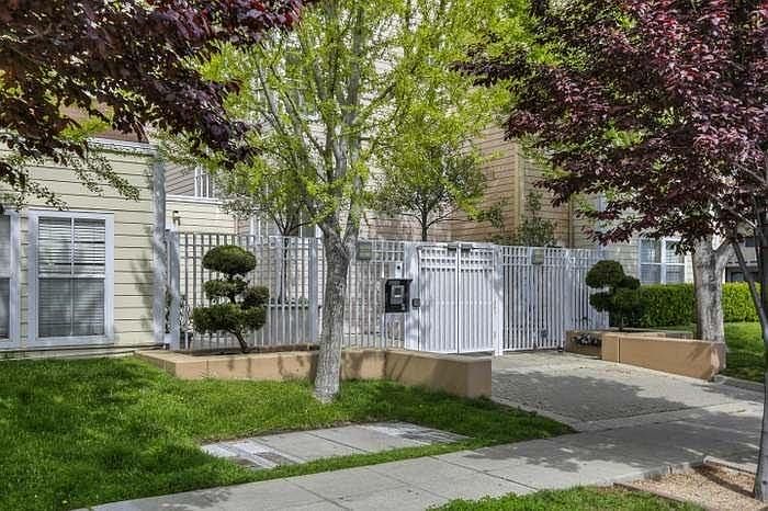 1st image of 550 Ortega Ave APT 328