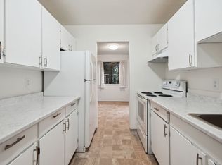 215 10th St #1441651, New Westminster, BC