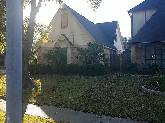 2nd image of 15303 Paladora Dr