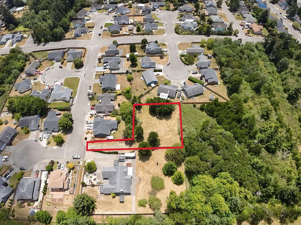 1st image of 116-116 83 6 0 Alexandria Way