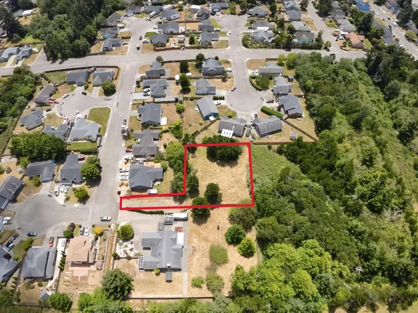 116-116 83 6 0 Alexandria Way, Crescent City, CA 95531