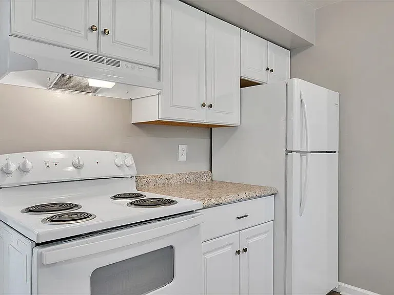3435 Garden City Blvd SE #1 — Photo 7