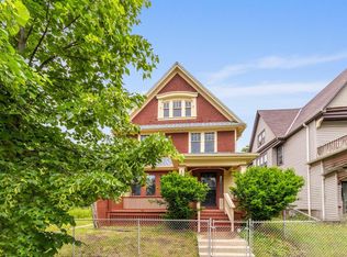 2647 N 21st St, Milwaukee, WI 53206