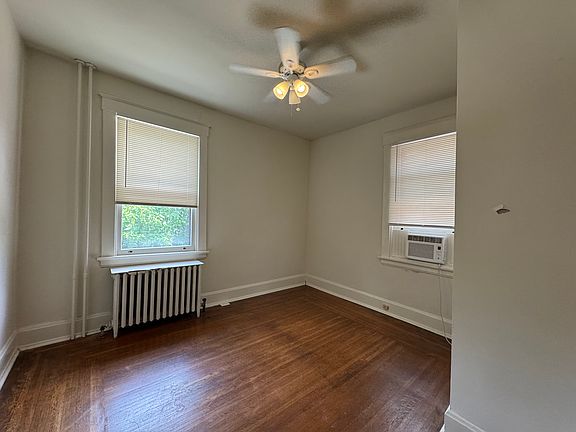 4th image of 2631 Highland Ave APT 2