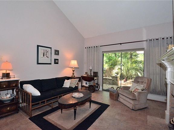 5th image of 8000 Forest Mesa Dr #A