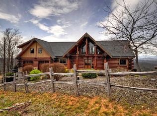 539 Deer Crest Overlook, Blue Ridge, GA 30513