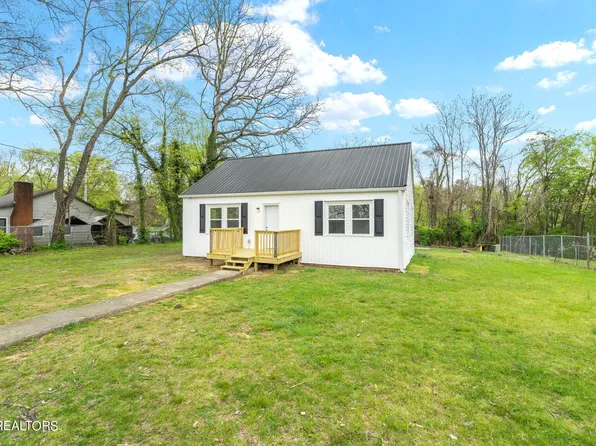 2930 Lay Ave, Knoxville, TN 37914