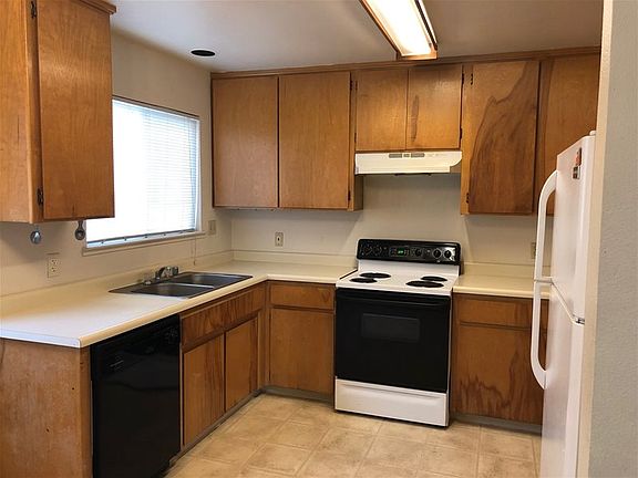4th image of 933 Mitchell Ave Unit A