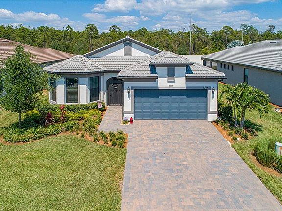 3rd image of 9364 Bexley Dr
