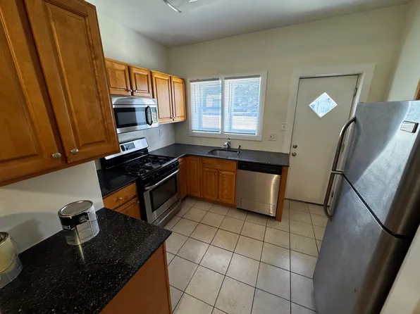 1236 Peters St, Philadelphia, PA 19147