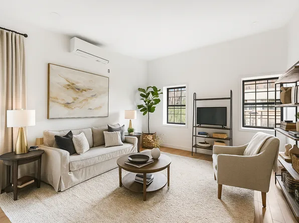 33 North Oxford Street image 1 of 7