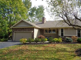70 Fairway Dr, Orchard Park, NY 14127