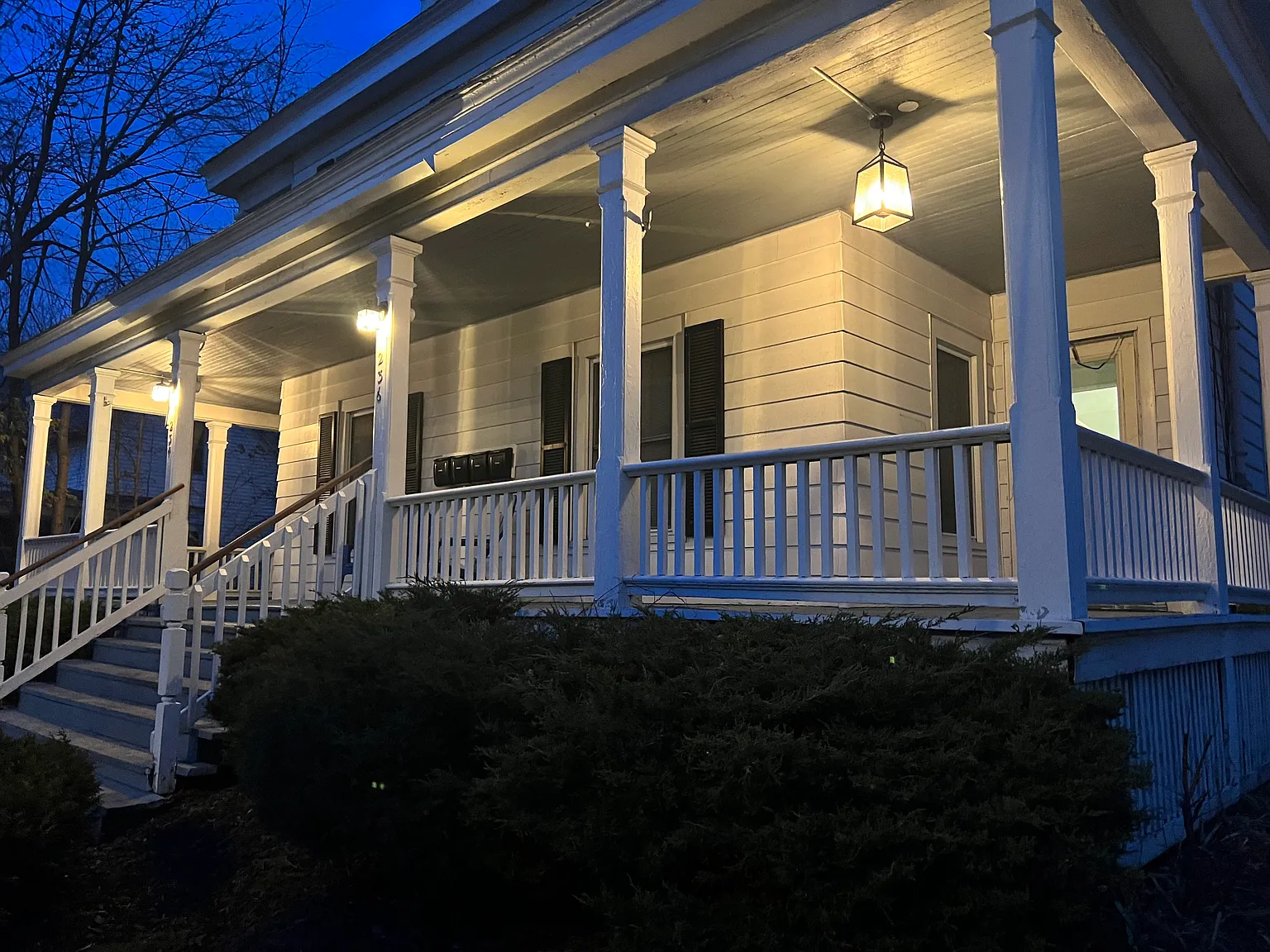 2 bed, 1000 sqft, $1,950 — Photo 3