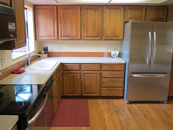 3rd image of 14602 NE 174th St