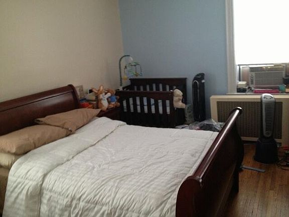 2nd image of 2187 Holland Ave APT 5A