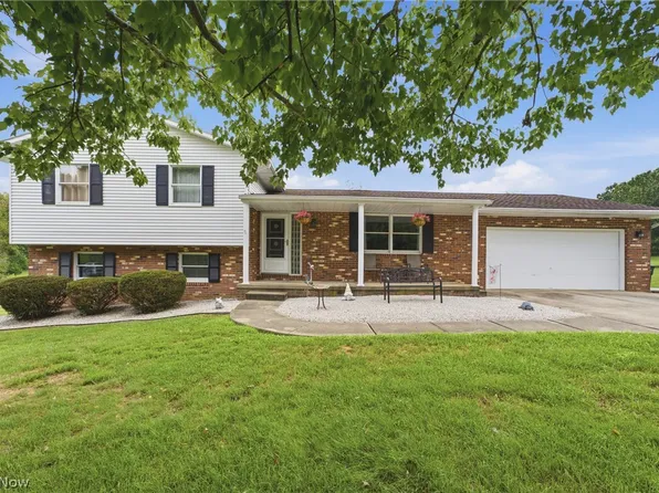 10811 Buehler Rd NE, Bolivar, OH 44612