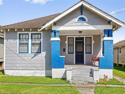 516 Monroe St, Gretna, LA, 70053