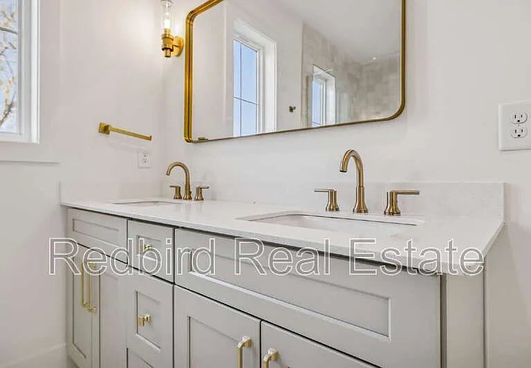 2050 McKinley St — Photo 29