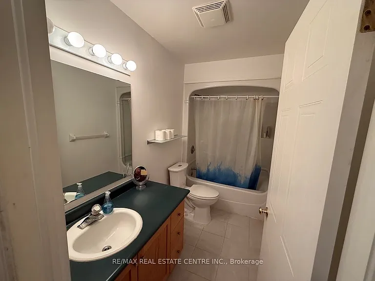 185 Highland Cres #1 — Photo 18