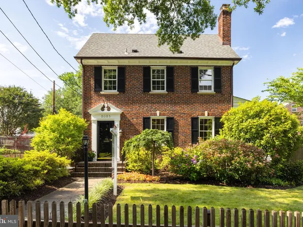 3035 Military Rd NW, Washington, DC 20015