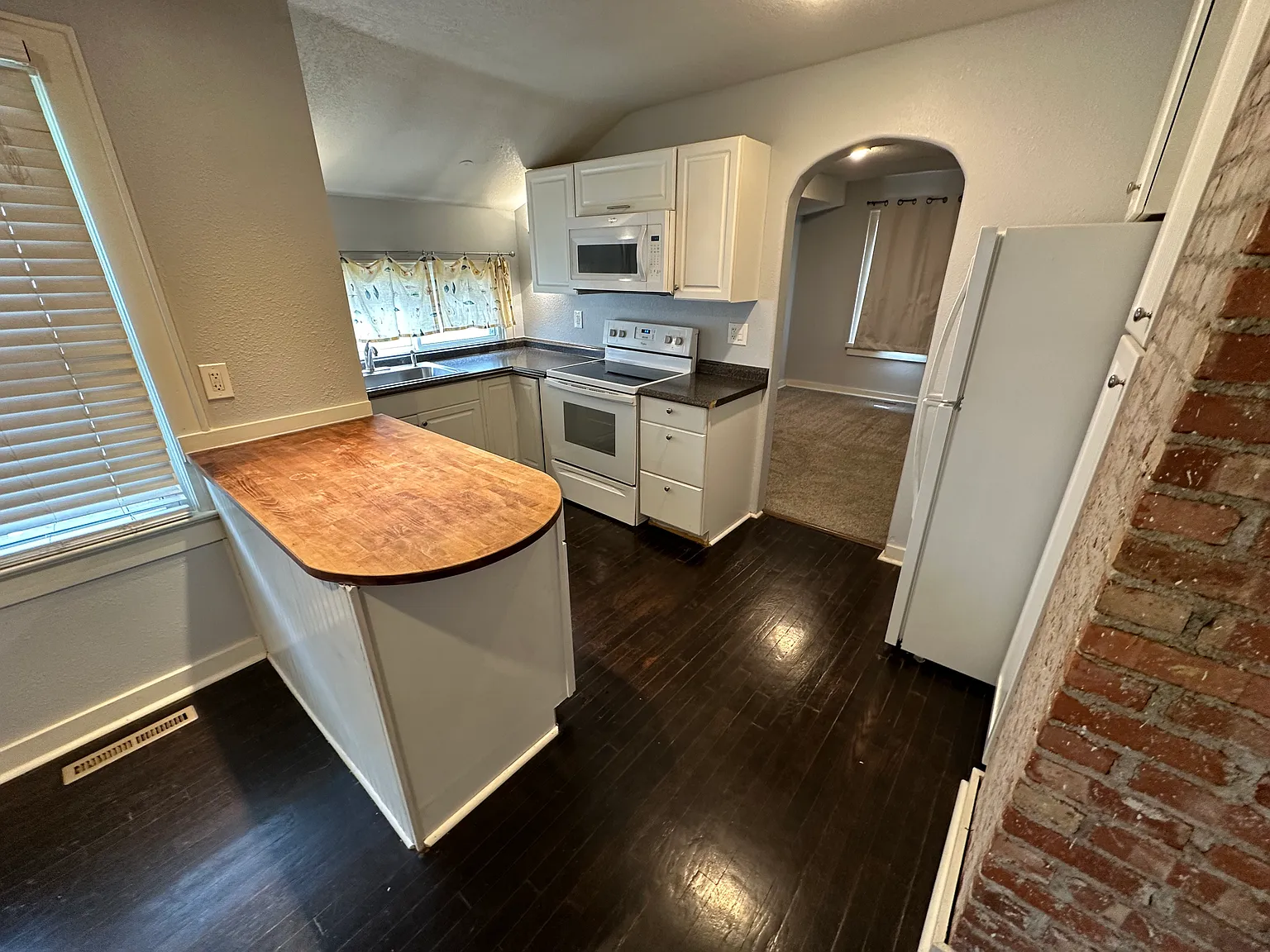 1 bed, 500 sqft, $1,095 — Photo 4