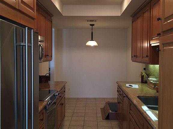 Breakfast area in kitchen Walker Zanger Italian floor tiles