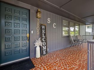 3805 Rollingwood Dr, Chattanooga, TN 37406