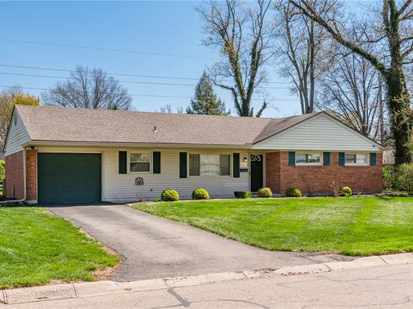 426 Willowhurst Dr, Dayton, OH 45459
