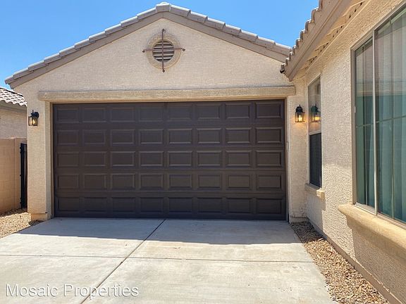 2nd image of 20149 E Stonecrest Dr