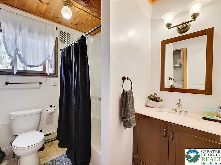 163 Cambridge Ct — Photo 35