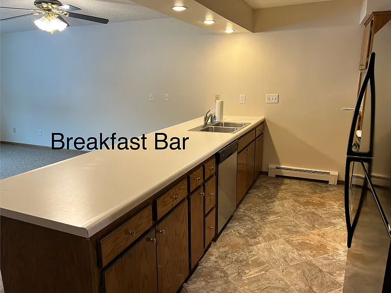 4110 Cj Cir SE — Photo 7