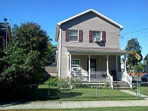 1st image of 967 Oak St