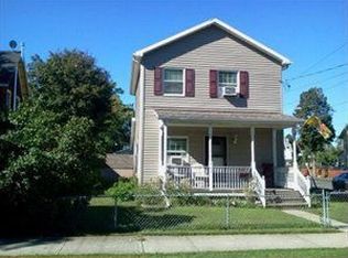 967 Oak St, Elmira, NY