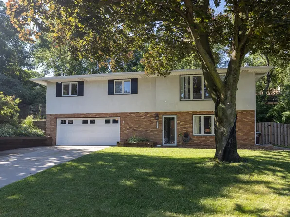 1300 Winslow Ave, West Saint Paul, MN 55118