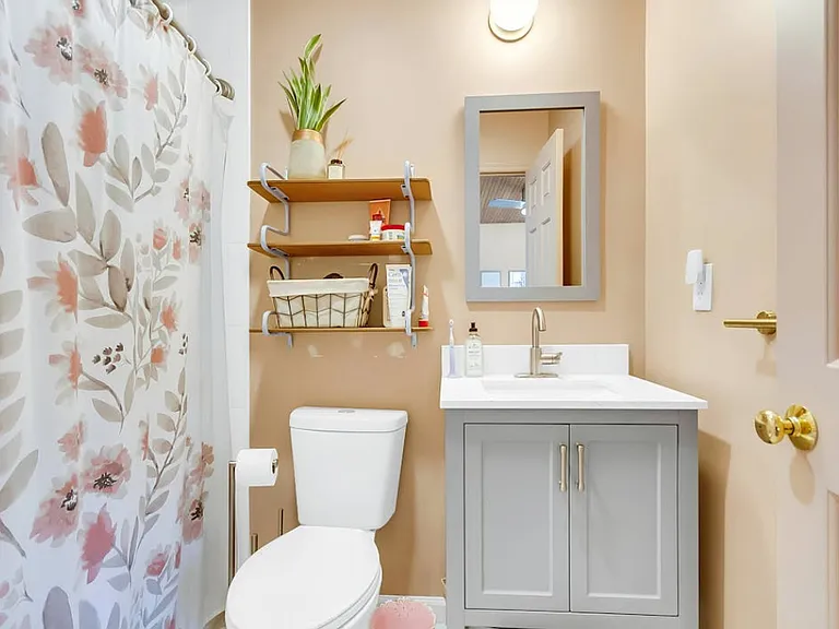 1030 Planters Pl — Photo 21