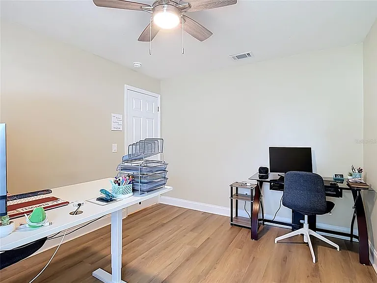 1128 Pinedale Dr — Photo 29