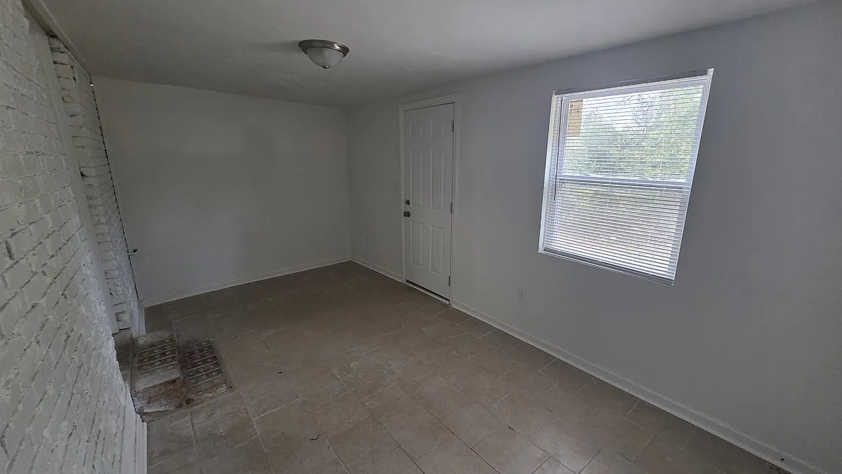 Building Photo - 3625 Belair Rd